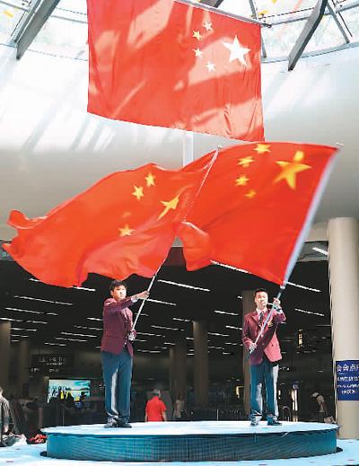 牛仔和T恤