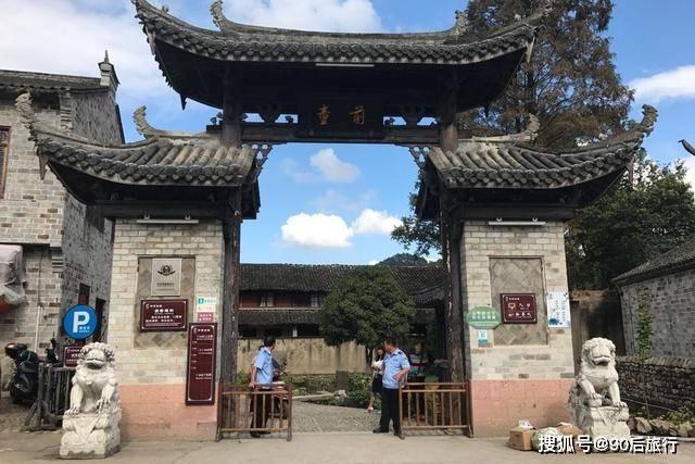 黄州区南湖街道保障困难群众温暖度冬