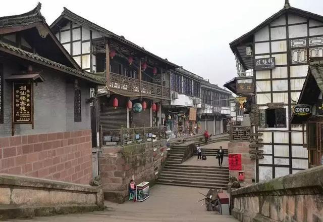 贵港市总工会召开第五届女职工委员会第二次全体会议